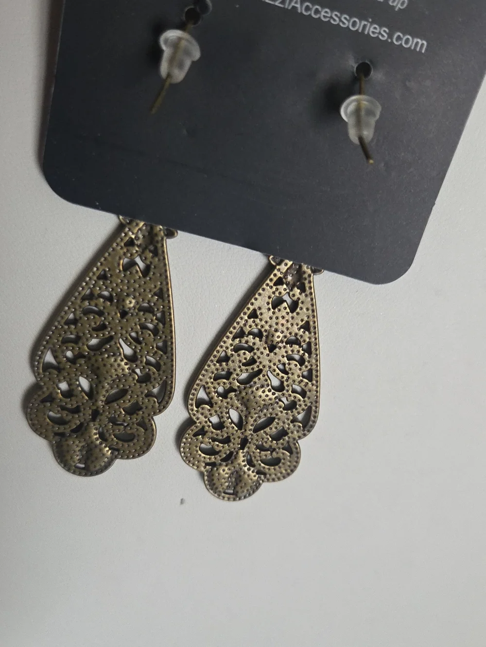 Paparazzi Greenhouse Goddess Brass Earrings NWT